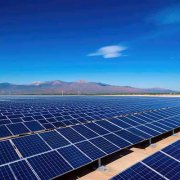 Саудовская Аравия объявила тендер на поставку 3,7 ГВт солнечной энергии